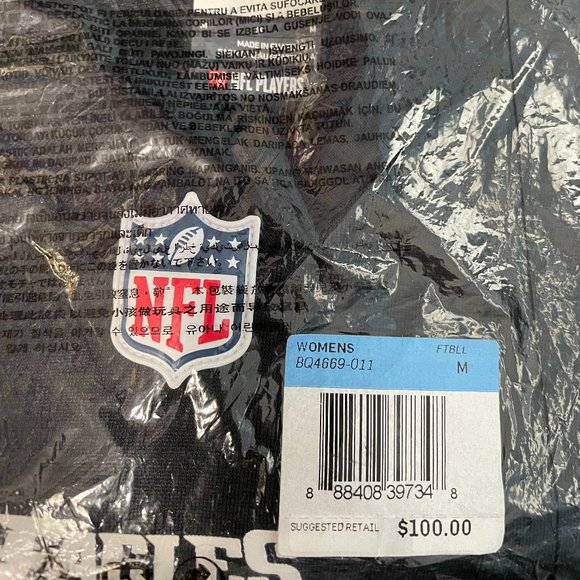 Philadelphia Eagles Carson Wentz Jersey Womens Medium Nike Black Number 11 - Picture 3 of 3